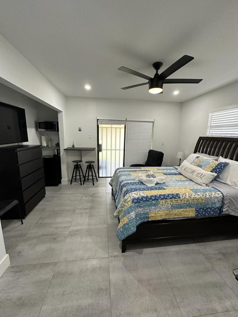 Hotel Lyz Miami à Coral Gables Extérieur photo